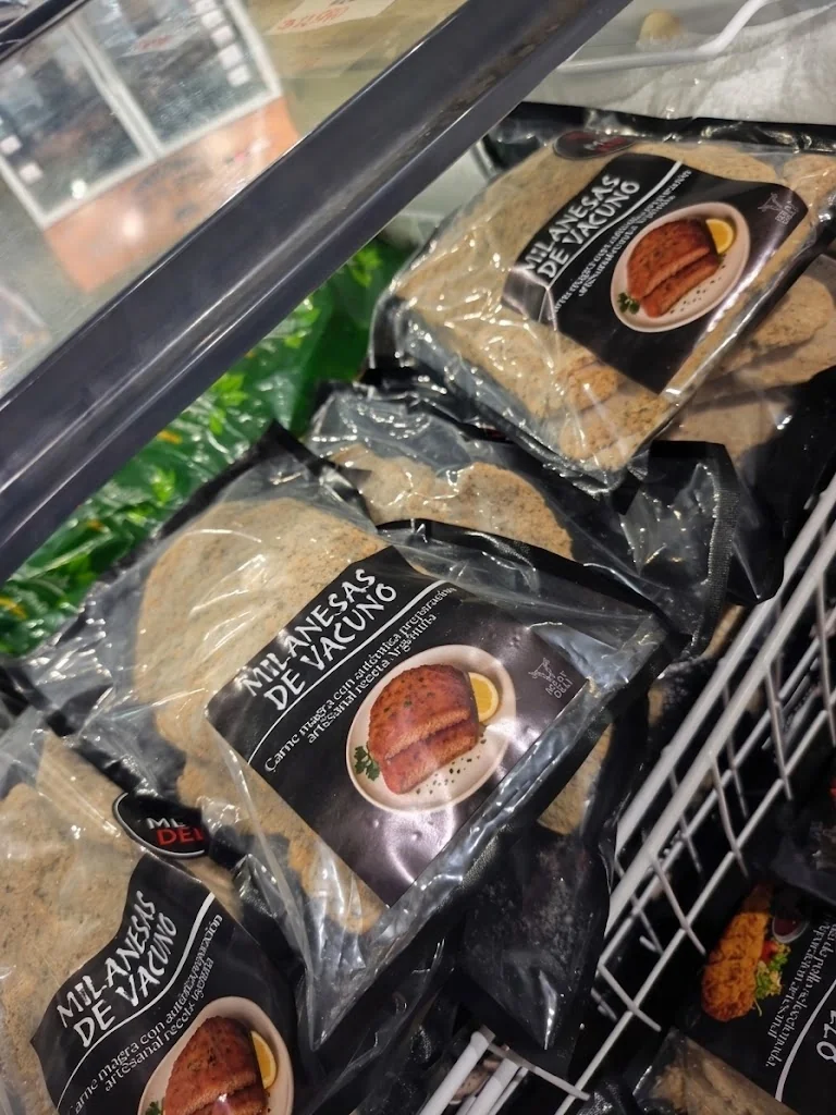 Stock de Milanesas de Vacuno en Canasta Frigorífica